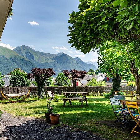 Pyrenees Cycling Lodge Saint-Savin (Hautes-Pyrenees) Exterior foto