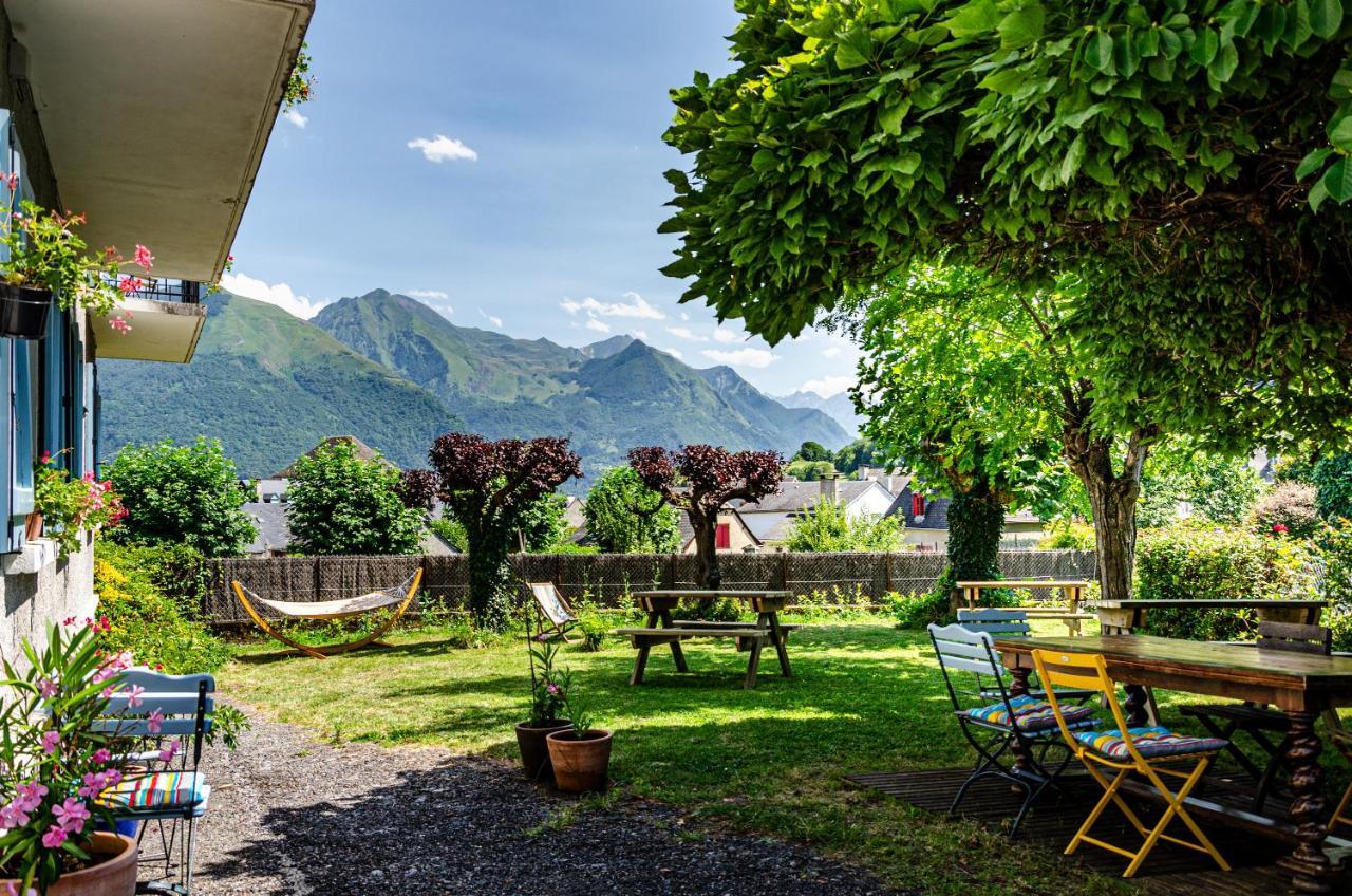 Pyrenees Cycling Lodge Saint-Savin (Hautes-Pyrenees) Exterior foto